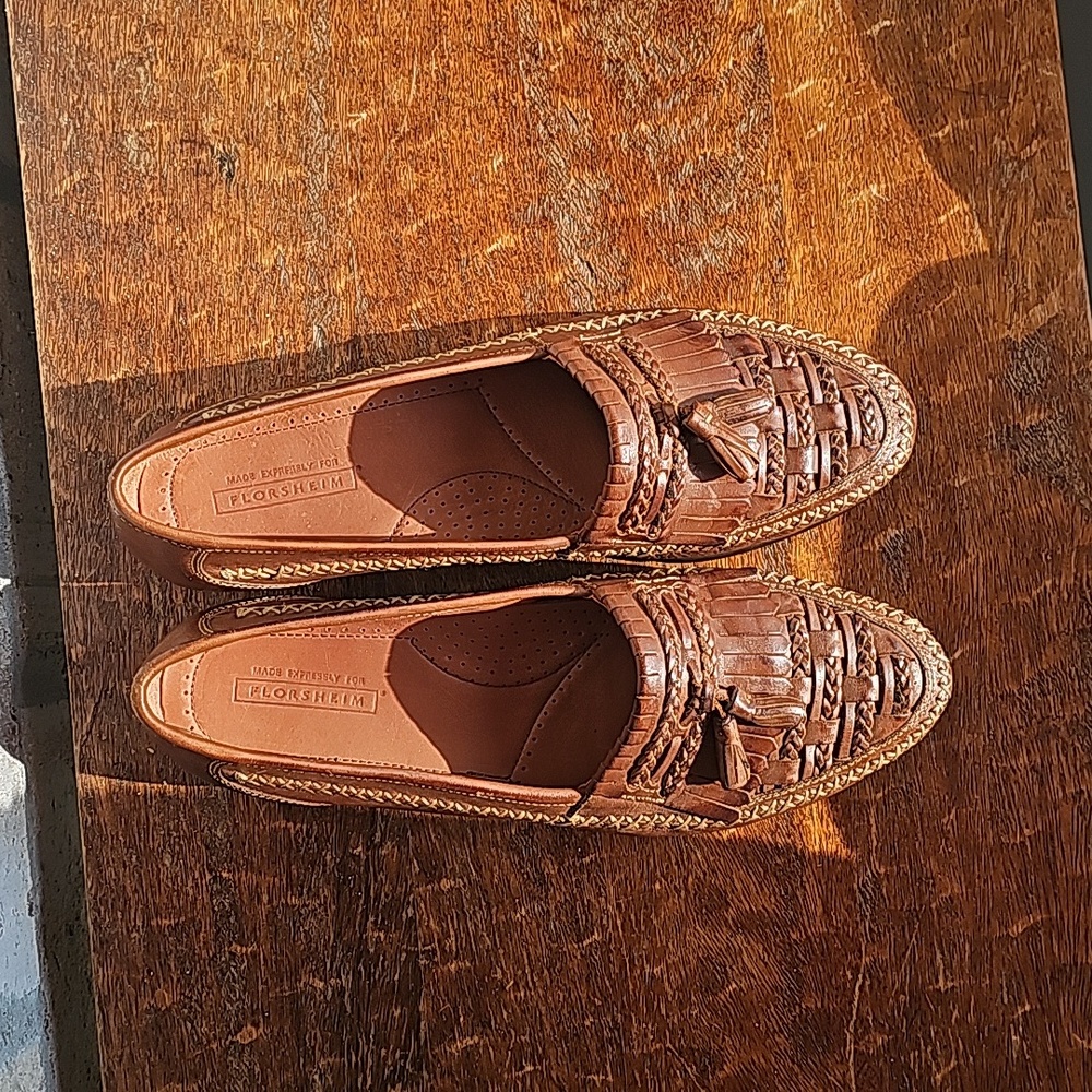 Florsheim slip on down brown loafers with tassels made in Brazil size 11D